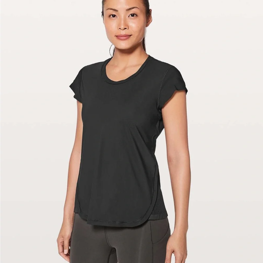 Lululemon Athletica Just Pleat It Black athletic top - Picture 1 of 6